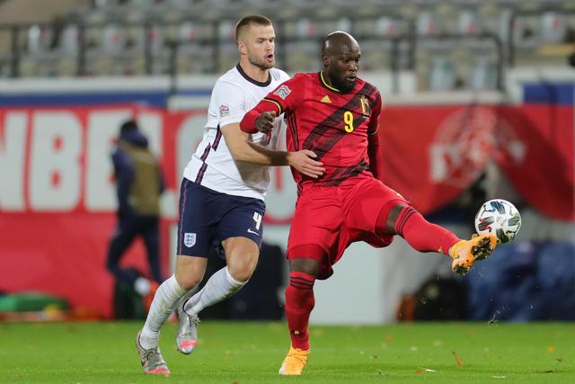 西甲-拉菲尼亚破门莱万建功 巴萨2-2塞尔塔